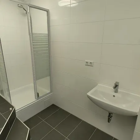 For 3 Guests * Geesthacht